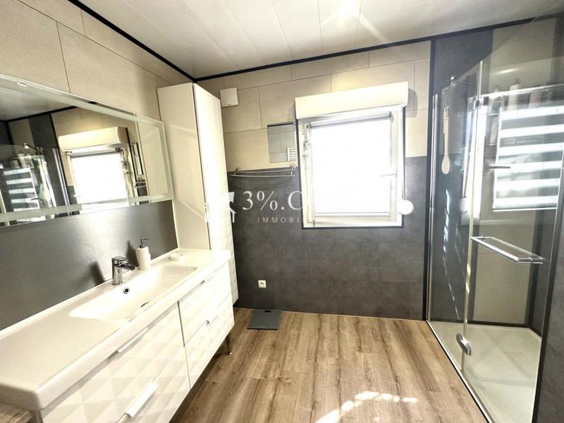 Maison - 88 m² - 5 pièces