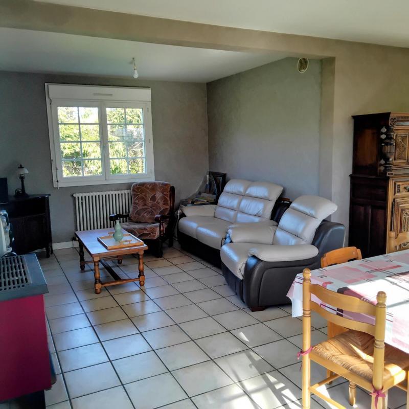 Maison - 102 m² - 6 pièces