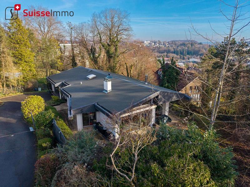 Villa - 230 m² - 9 pièces