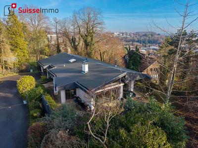 Villa - 230 m² - 9 pièces