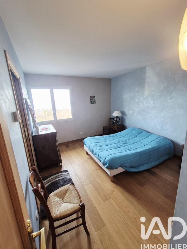 Maison - 179 m² - 5 pièces