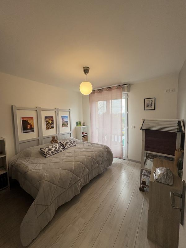 Maison - 99 m² - 4 pièces