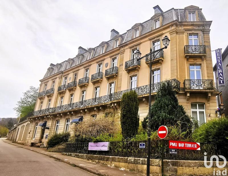 Local commercial - 1 800 m²