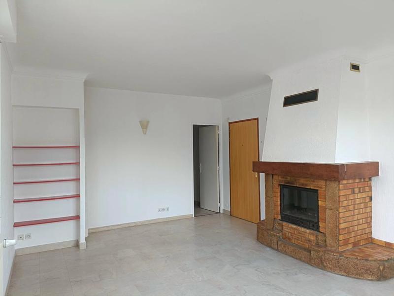 Appartement - 60 m² - 2 pièces