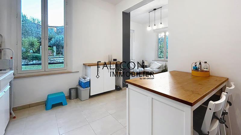 Maison - 94 m² - 4 pièces