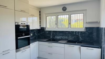 Maison traditionnelle - 145 m² - 6 pièces