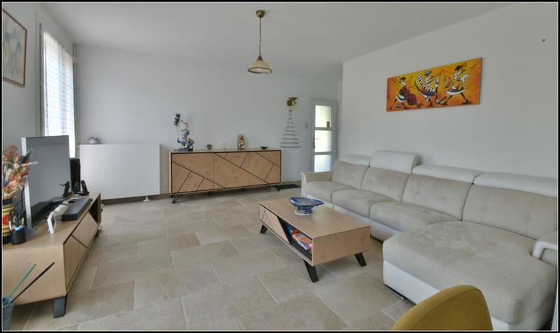 Maison - 97 m² - 4 pièces