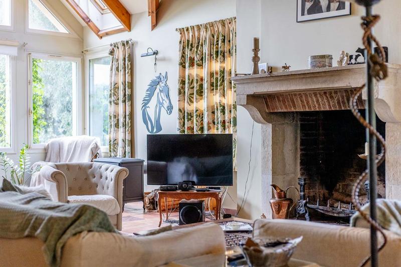 Maison ancienne - 165 m² - 10 pièces