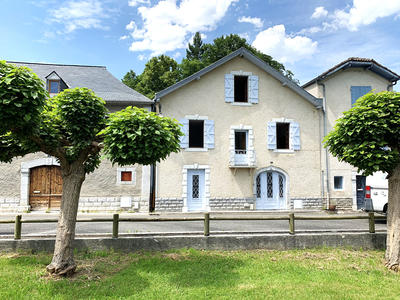 Maison - 170 m² - 5 pièces