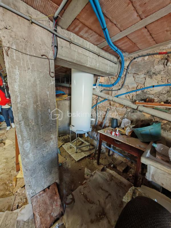 Maison ancienne - 100 m² - 8 pièces