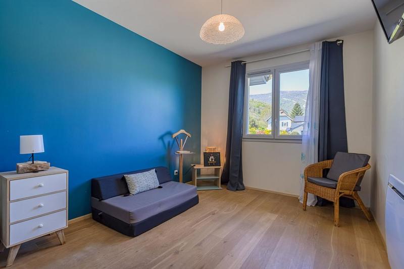 Maison - 95 m² - 4 pièces