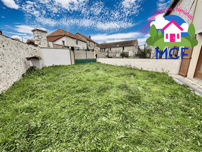 Maison - 110 m² - 4 pièces