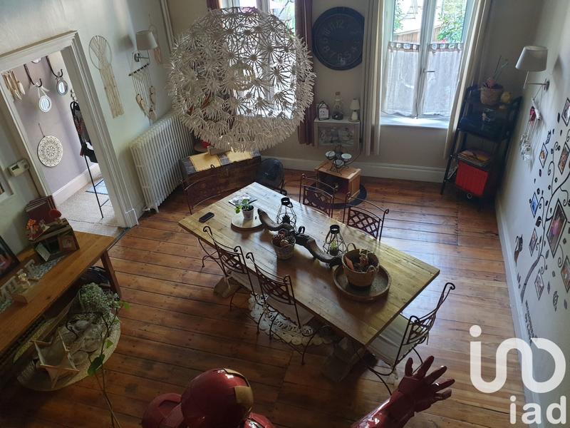 Maison de ville - 257 m² - 7 pièces