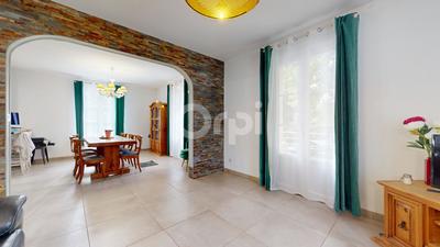 Maison - 140 m² - 6 pièces