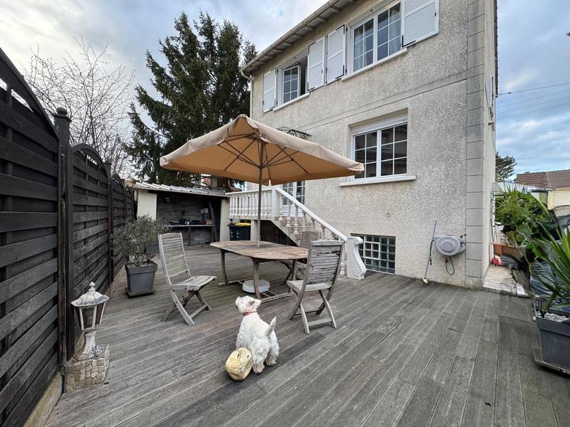 Maison - 85 m² - 4 pièces