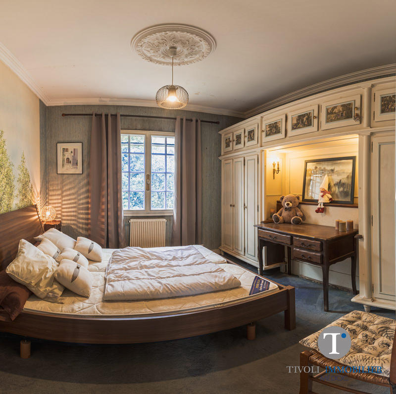 Maison ancienne - 190 m² - 6 pièces