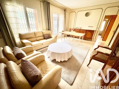 Maison - 104 m² - 5 pièces