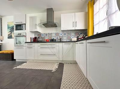 Maison - 105 m² - 4 pièces