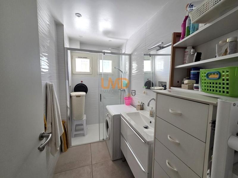 Appartement - 77 m² - 4 pièces