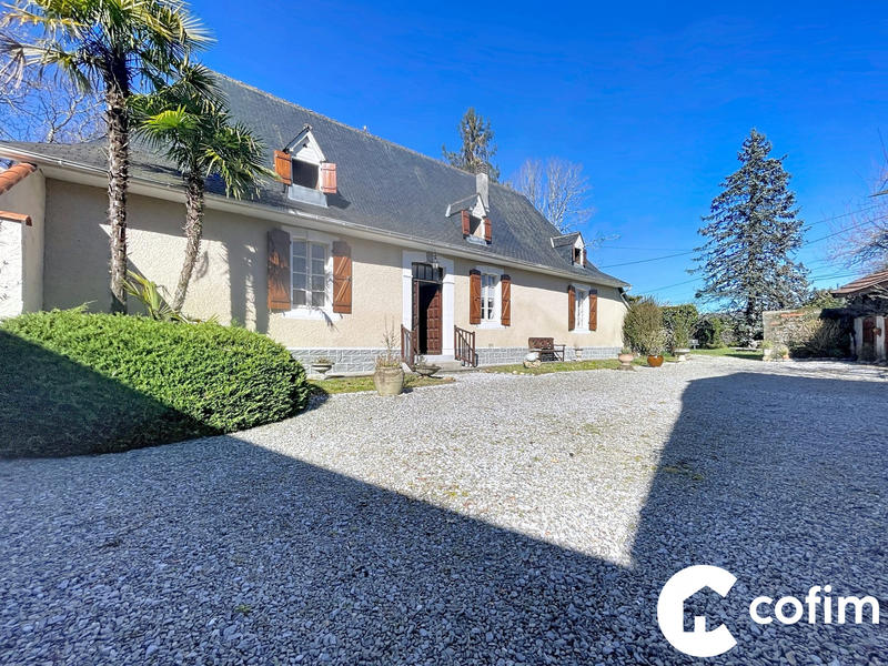 Maison - 120 m² - 5 pièces