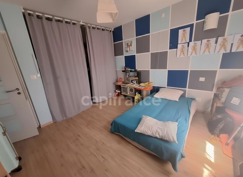 Maison - 170 m² - 7 pièces