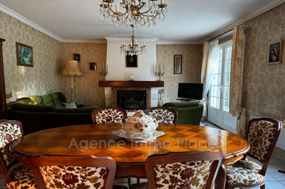 Maison - 126 m² - 8 pièces