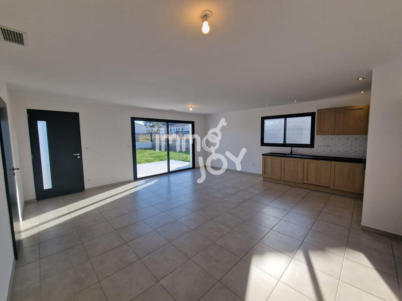 Maison - 83 m² - 4 pièces