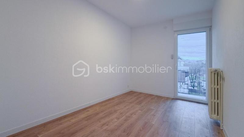 Appartement - 70 m² - 4 pièces