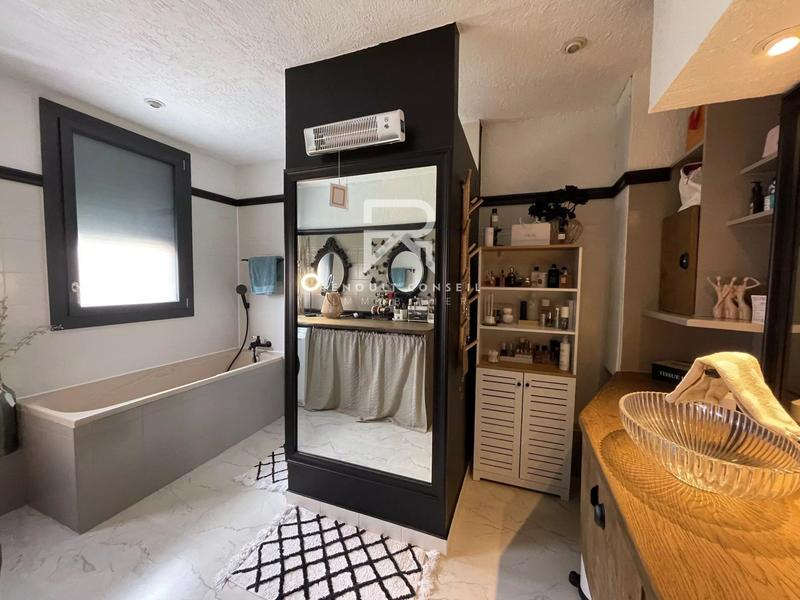 Maison - 118 m² - 4 pièces