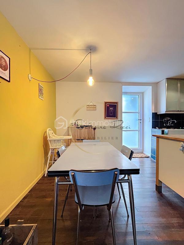 Maison de village - 90 m² - 3 pièces