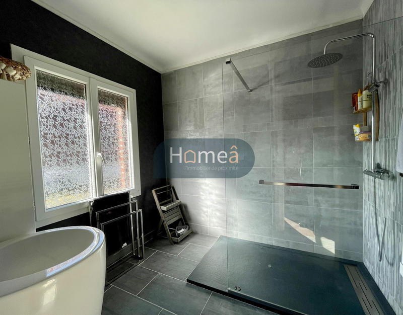 Maison - 115 m² - 5 pièces