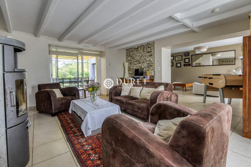 Maison - 198 m² - 6 pièces