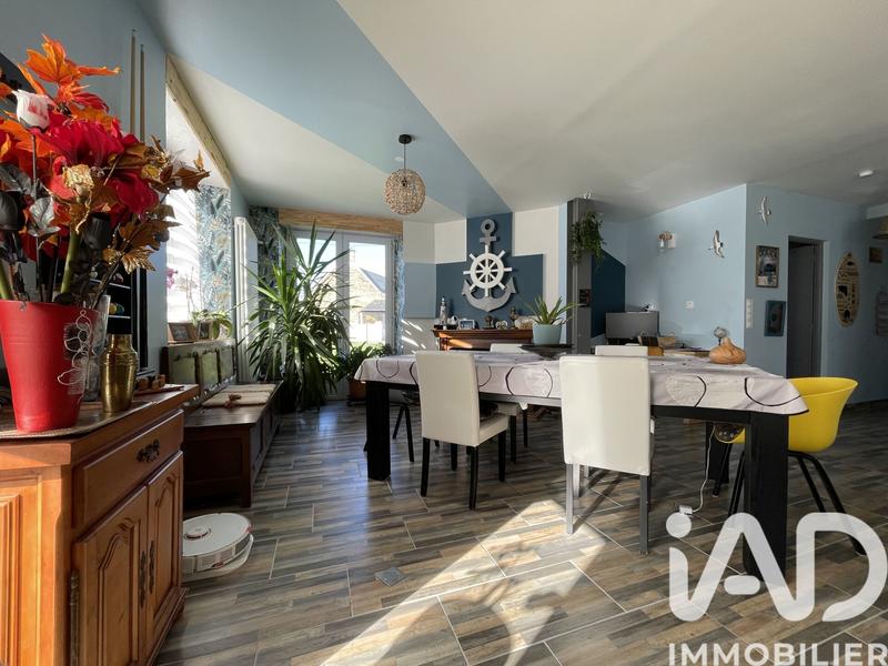 Maison - 142 m² - 5 pièces