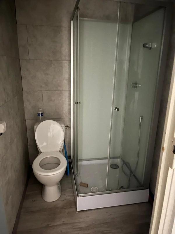 Appartement - 77 m² - 5 pièces