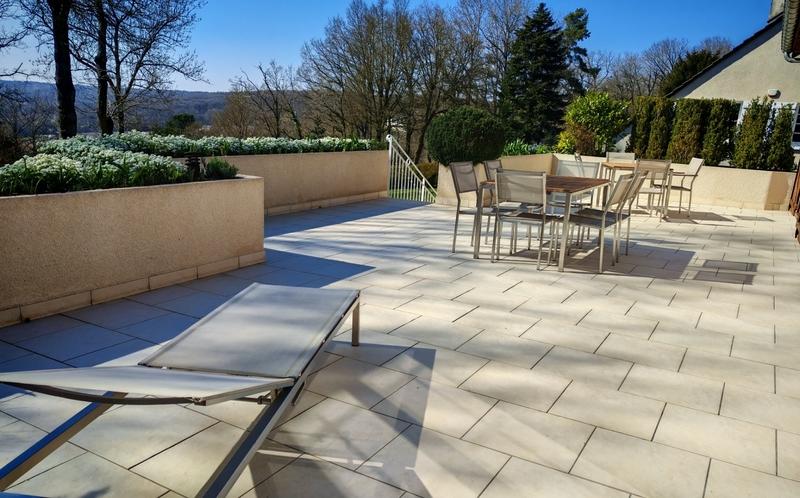 Maison - 183 m² - 7 pièces