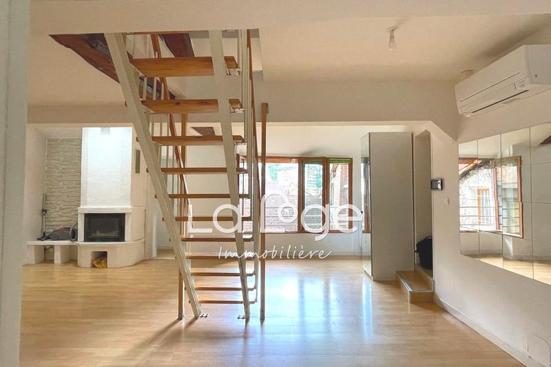 Duplex - 80 m² - 4 pièces