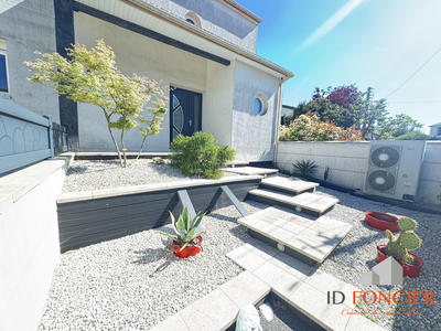 Maison - 180 m² - 6 pièces