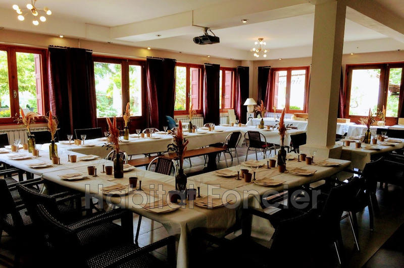 Demeure - 560 m² - 20 pièces