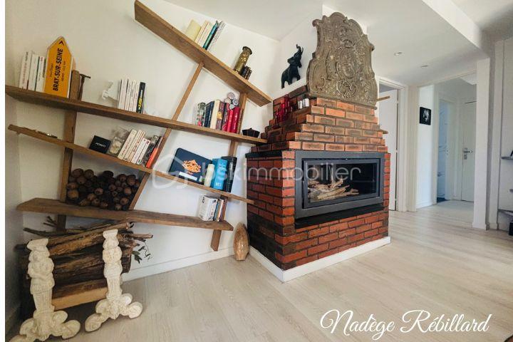 Propriété - 200 m² - 9 pièces