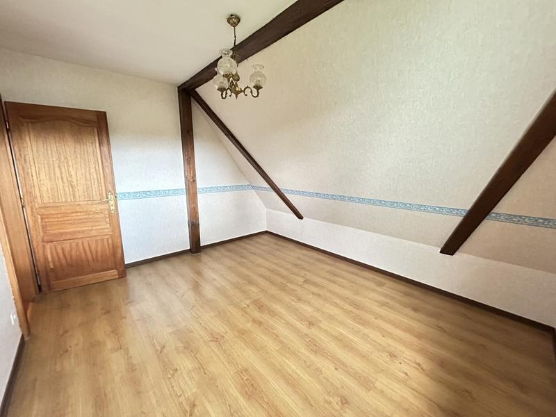 Maison - 95 m² - 5 pièces