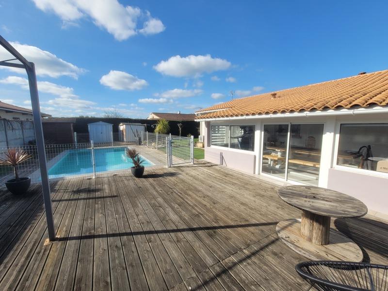 Maison - 110 m² - 5 pièces