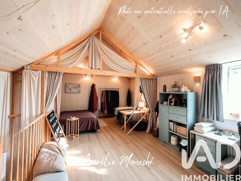 Maison - 110 m² - 4 pièces