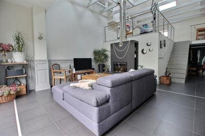 Maison bourgeoise - 225 m² - 8 pièces