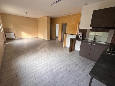 Maison - 84 m² - 3 pièces