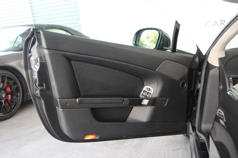 Aston Martin V12 Vantage 6.0 517 Bvm