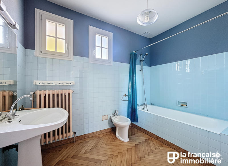 Maison - 125 m² - 7 pièces