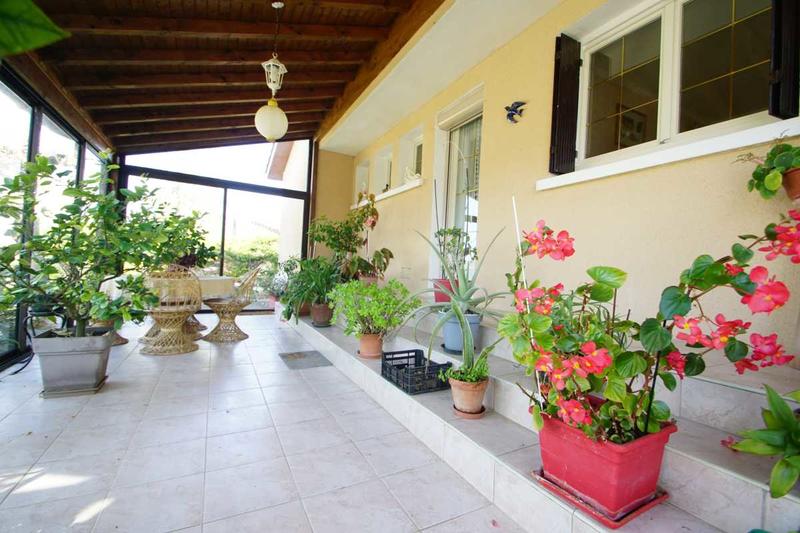 Viager - Maison - 75 m² - 4 pièces