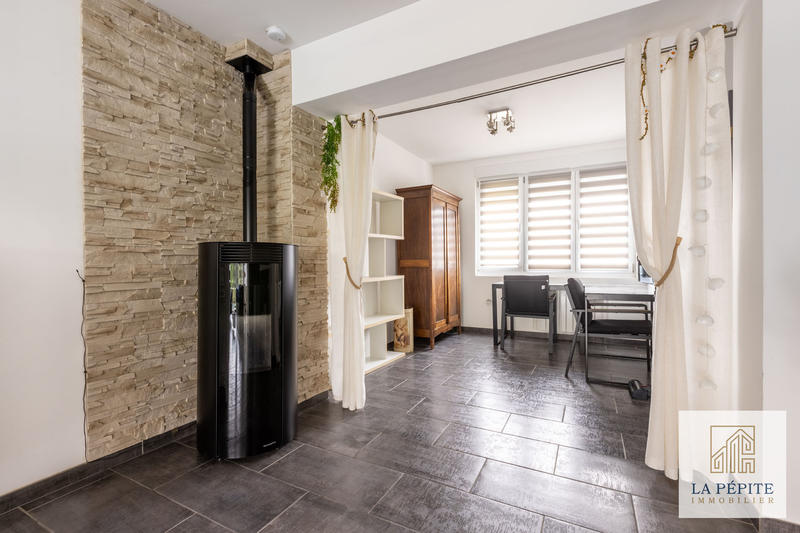 Maison - 106 m² - 4 pièces