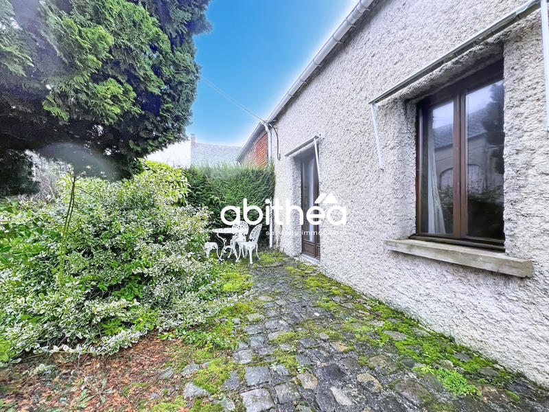 Maison - 180 m² - 8 pièces