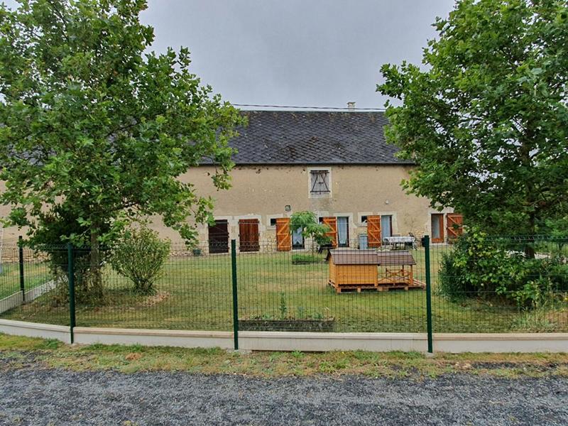 Corps de ferme - 240 m² - 11 pièces